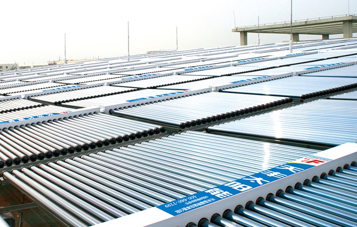 集中集熱分戶(hù)供熱太陽(yáng)能案例