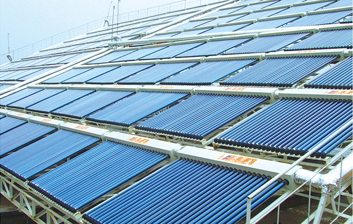 集中集熱分戶(hù)供熱太陽(yáng)能案例